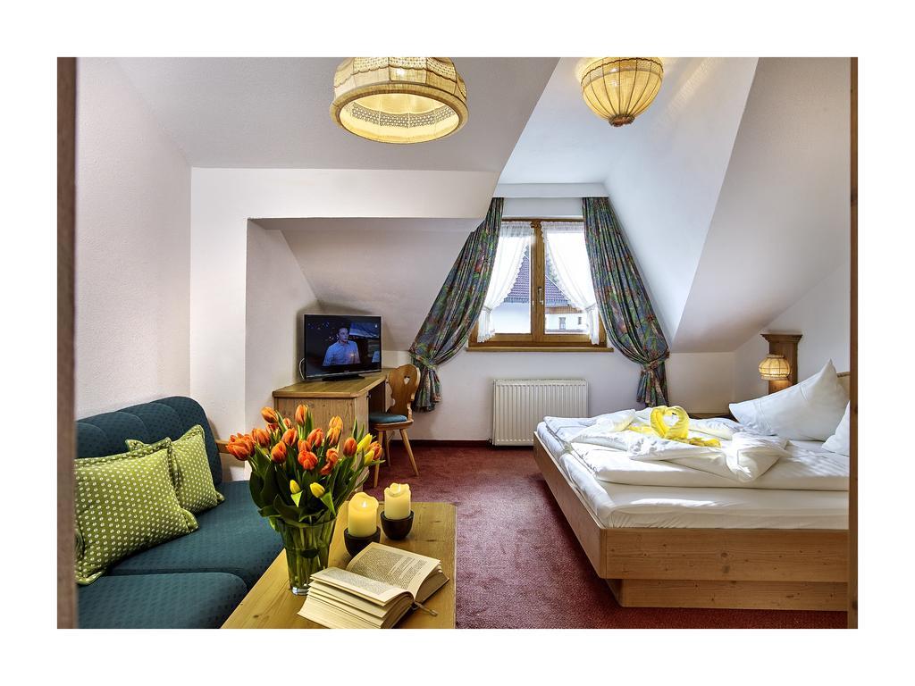 Linserhof Bed&Breakfast อิมสท์ ภายนอก รูปภาพ